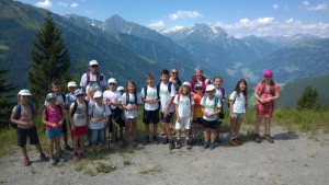 2015-07-02 Kolmhaus Gruppe Richtung Brandberg.JPG