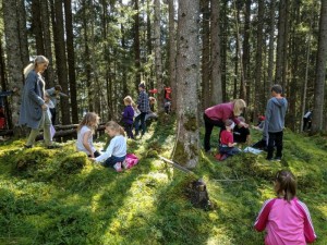 2019-09-18 Naturparkstunde Waldboden (7).JPG