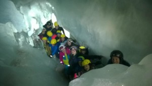 2016-04-12 Hintertuxer Gletscher - Eispalast (13).JPG